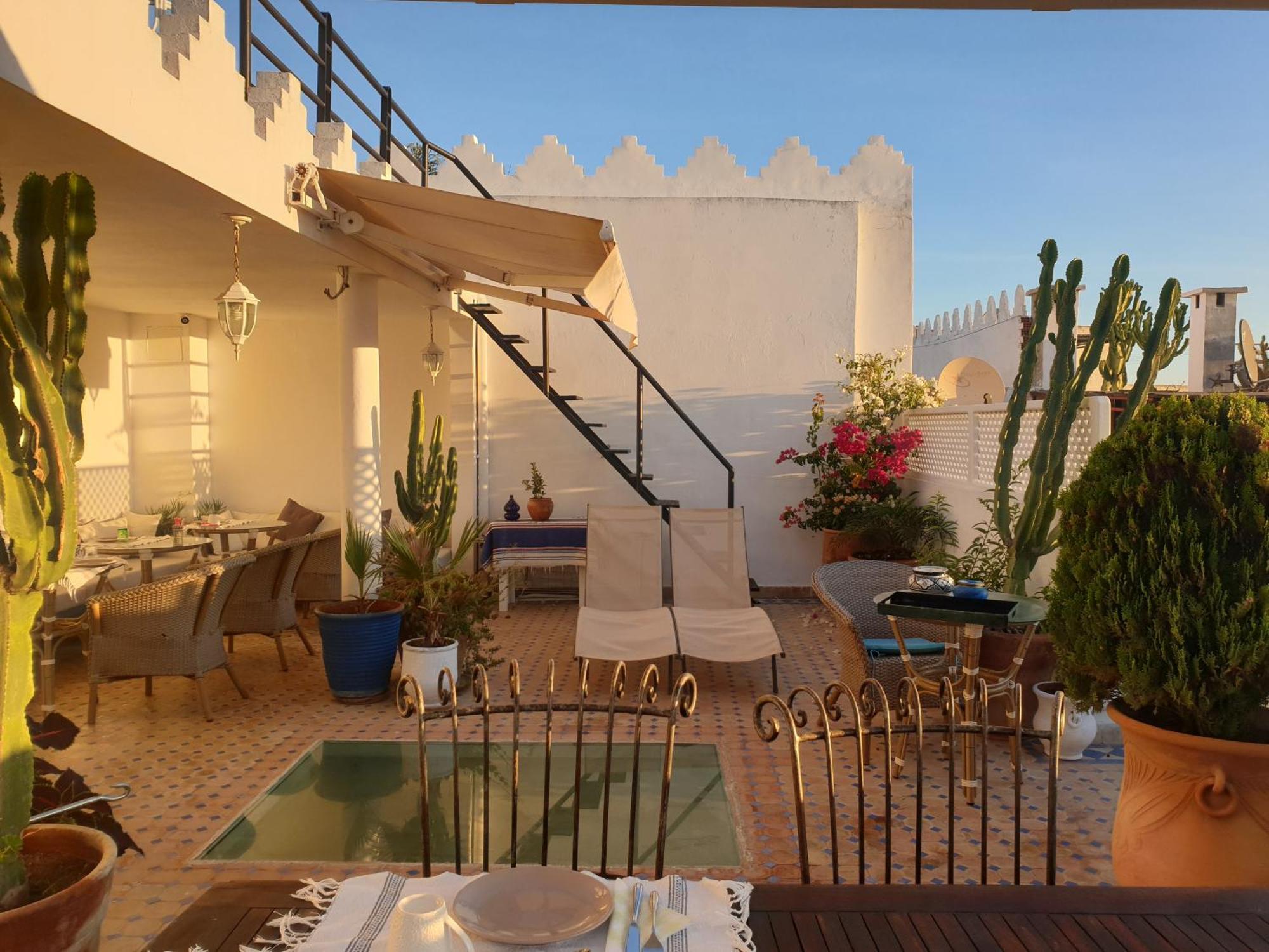 Dar Sami : Riad Avec Vue Tanger Exterior foto