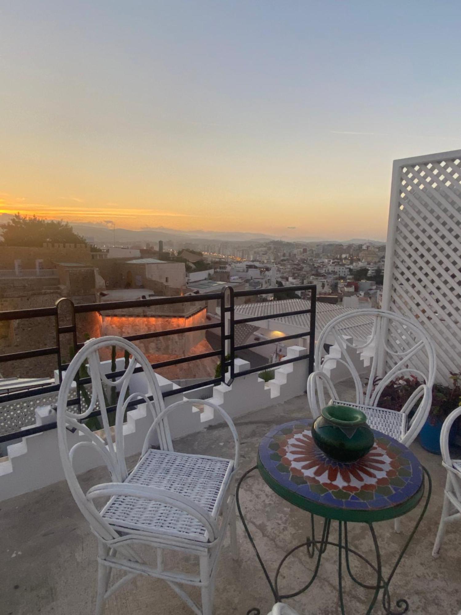 Dar Sami : Riad Avec Vue Tanger Exterior foto